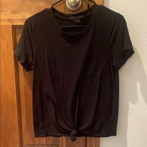 Black Knot-Front Short Sleeve Tee